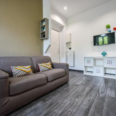 Benvenuti Casa Leo - Elegante Appartamento Torino Kültér fotó