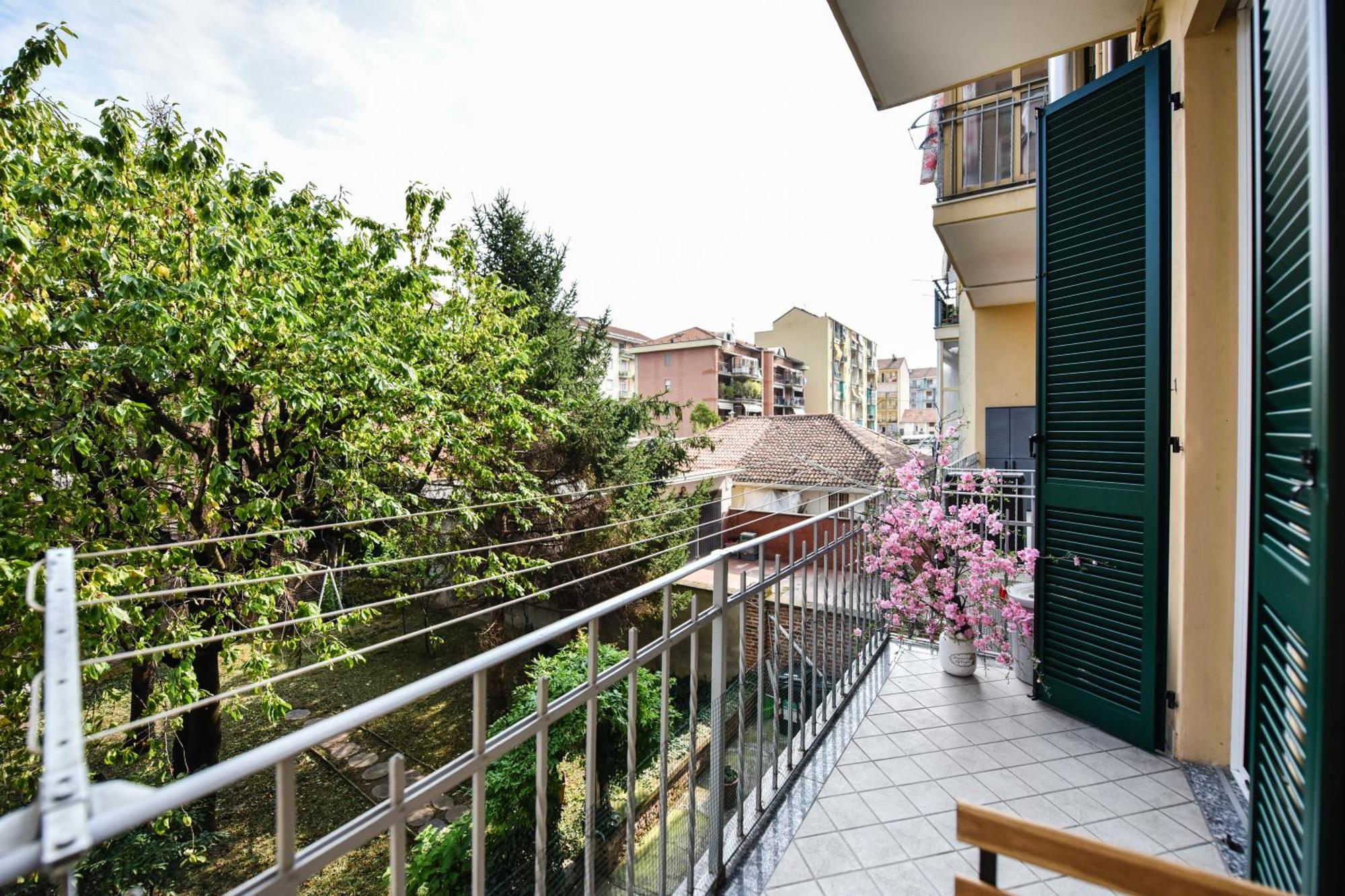 Benvenuti Casa Leo - Elegante Appartamento Torino Kültér fotó